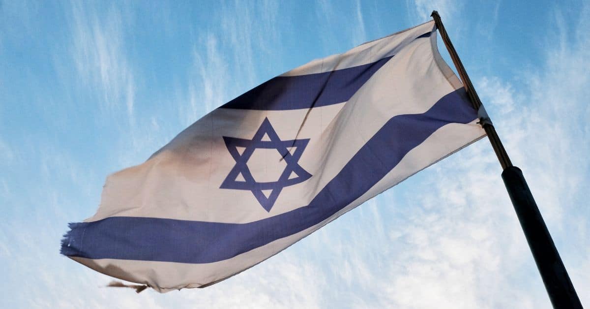 הבנת המחזוריות השנתית בלוח שנה יהודי ולועזי